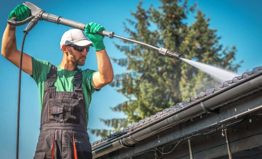 Star's Janitorial Services commercial gutter cleaning