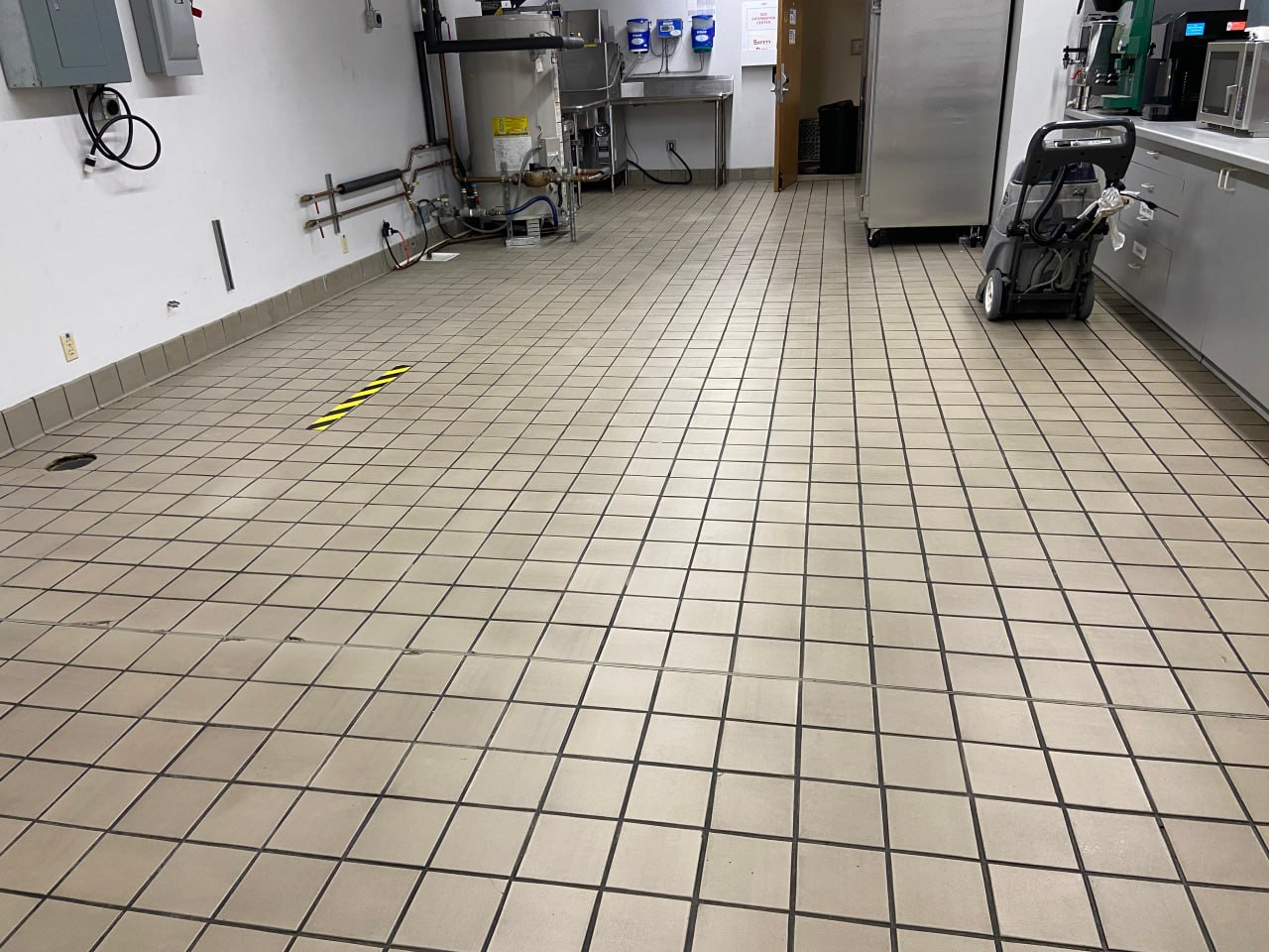 Star's Janitorial Services project photo 49 - commercial cleaning work in the East Bay